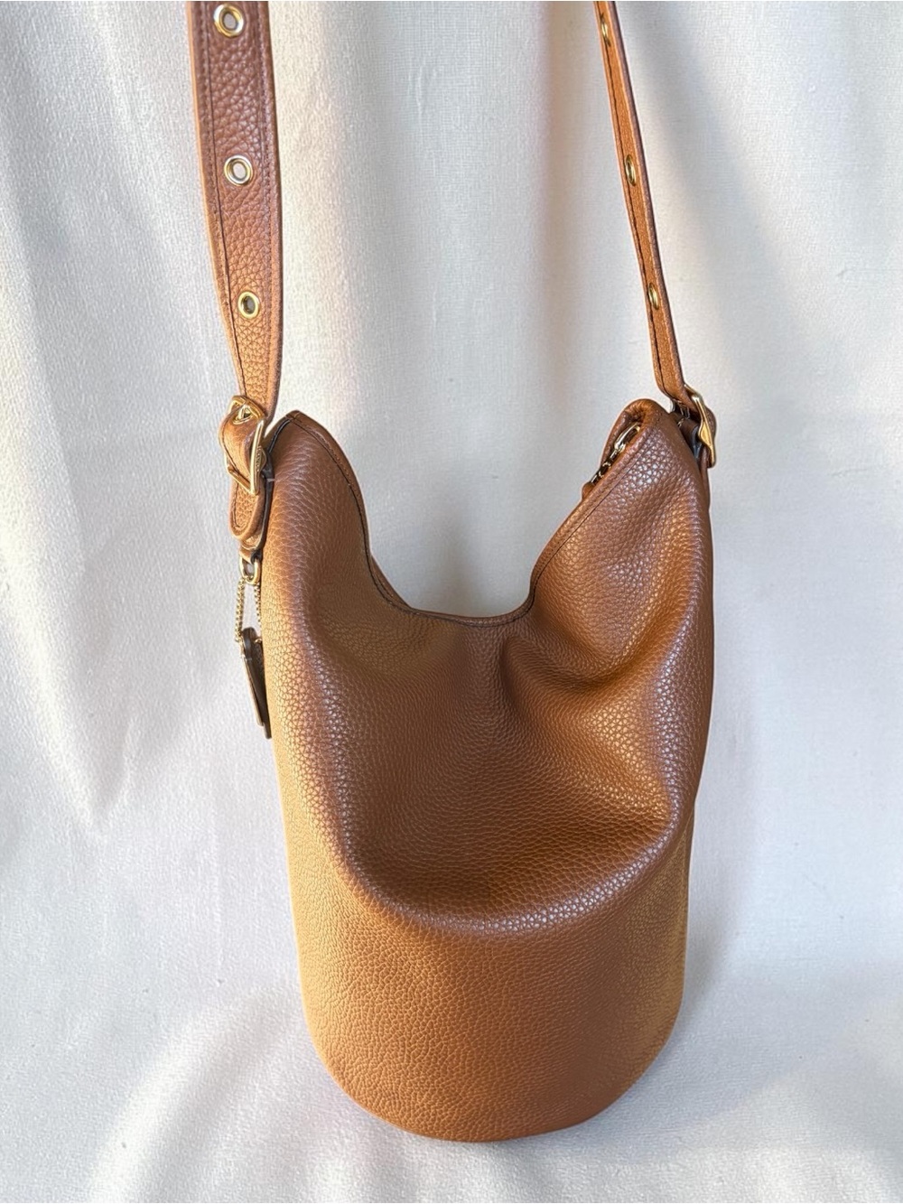 Women's Tan Pebbled Leather Bucket Shoulder Bag